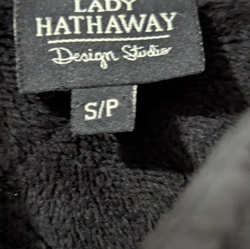 Women's Jacket - Picture 4 of 4
